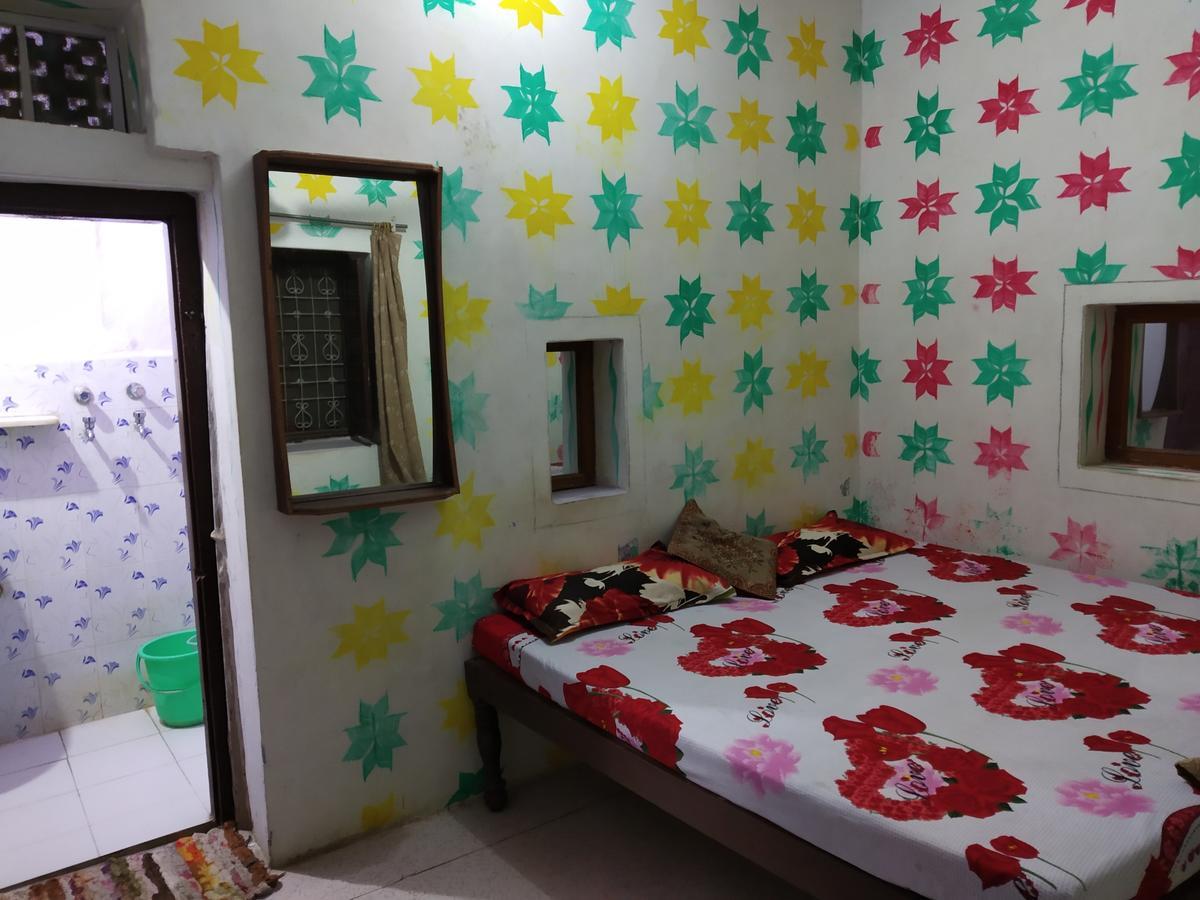 Hotel Paramount Palace Pushkar Bagian luar foto