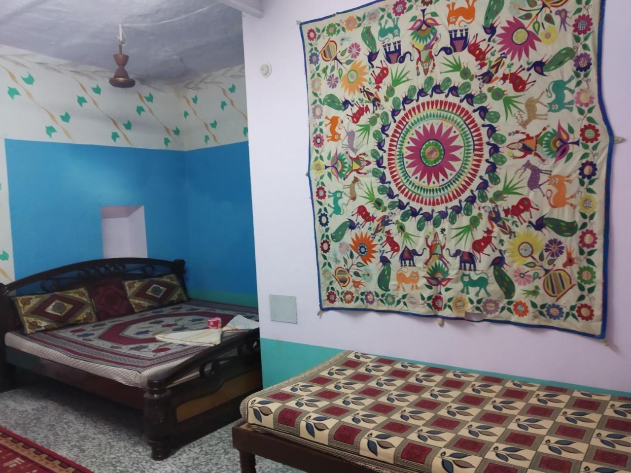 Hotel Paramount Palace Pushkar Bagian luar foto