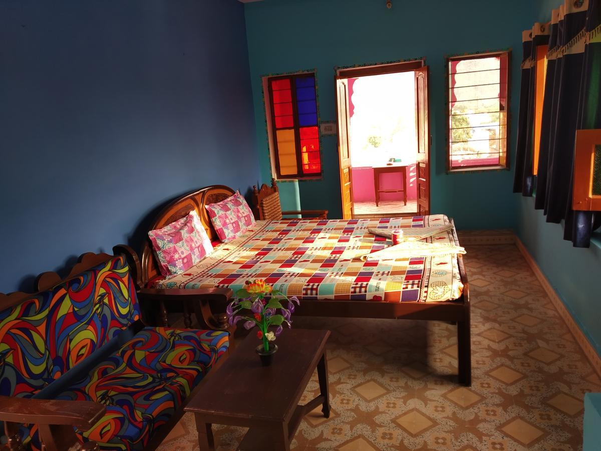 Hotel Paramount Palace Pushkar Bagian luar foto